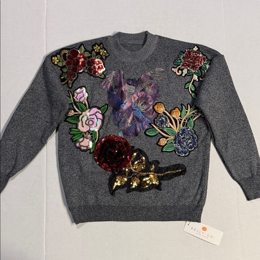 Kelly Obi New York Medium NWT Embroidered Gray Sweater with Artsy Floral Design - Picture 2 of 8